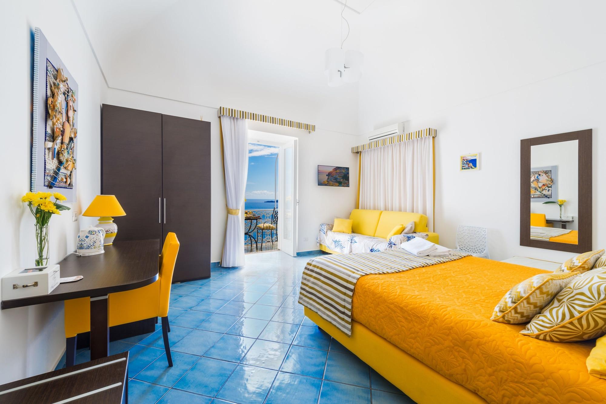 Casa Nilde Bed & Breakfast Positano Exterior photo